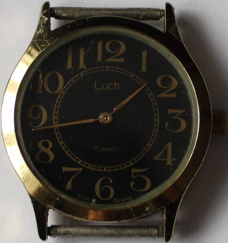 Часы наручные  «Luch» 15 камней.