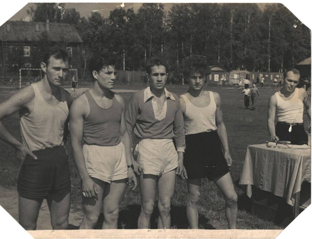 Фото черно-белое участников районных соревнований