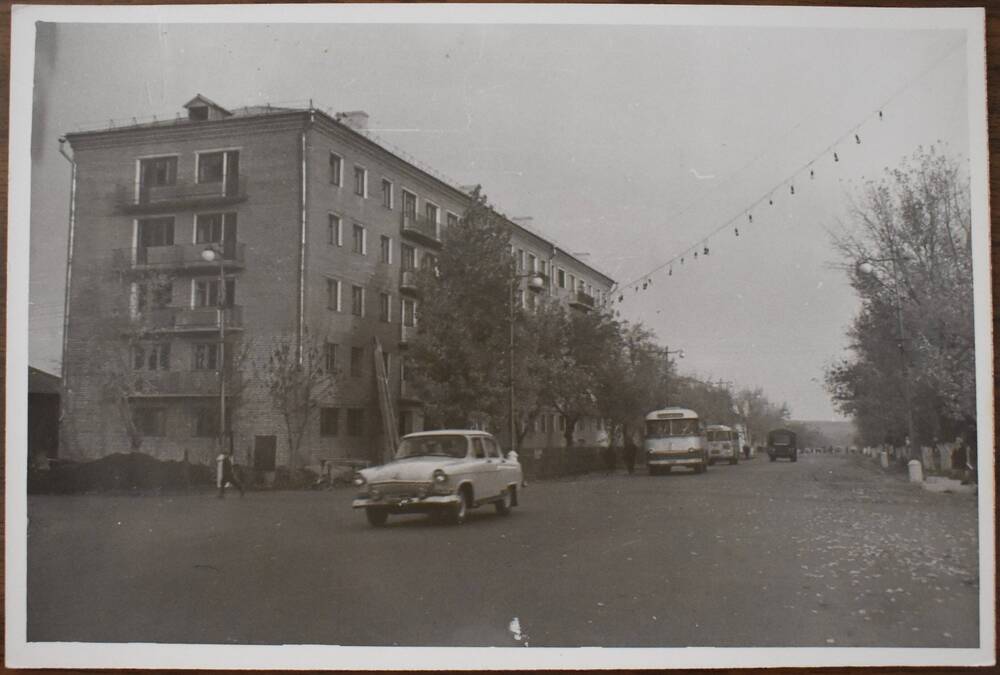 Фотография.
Строительство жилого кооперативного дома.
г. Балашов.