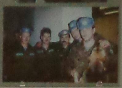 Фотография. Андрей среди офицеров войск ООН в Югославии.