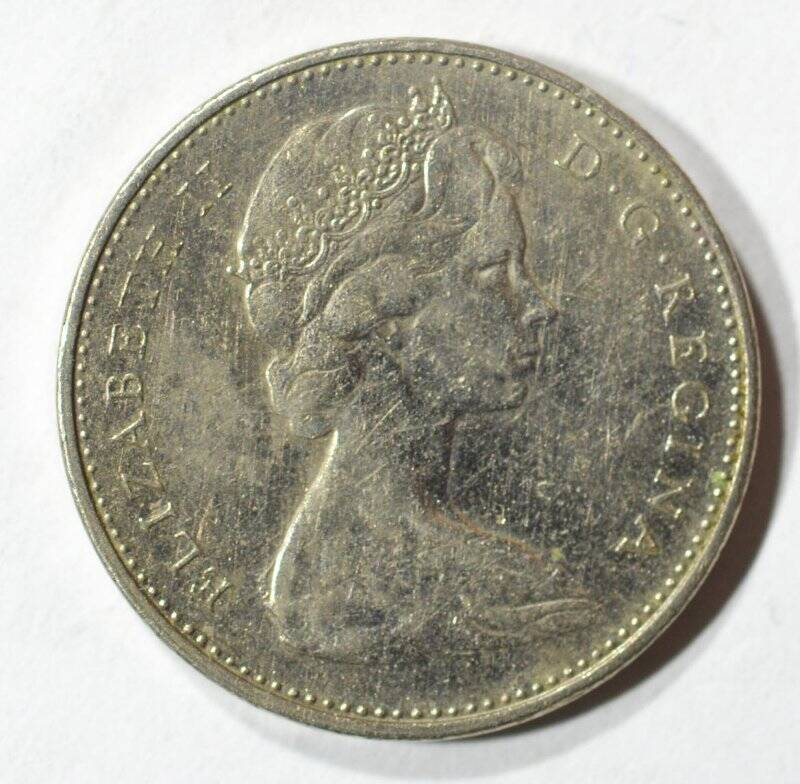 Монета 5 CENTS.
