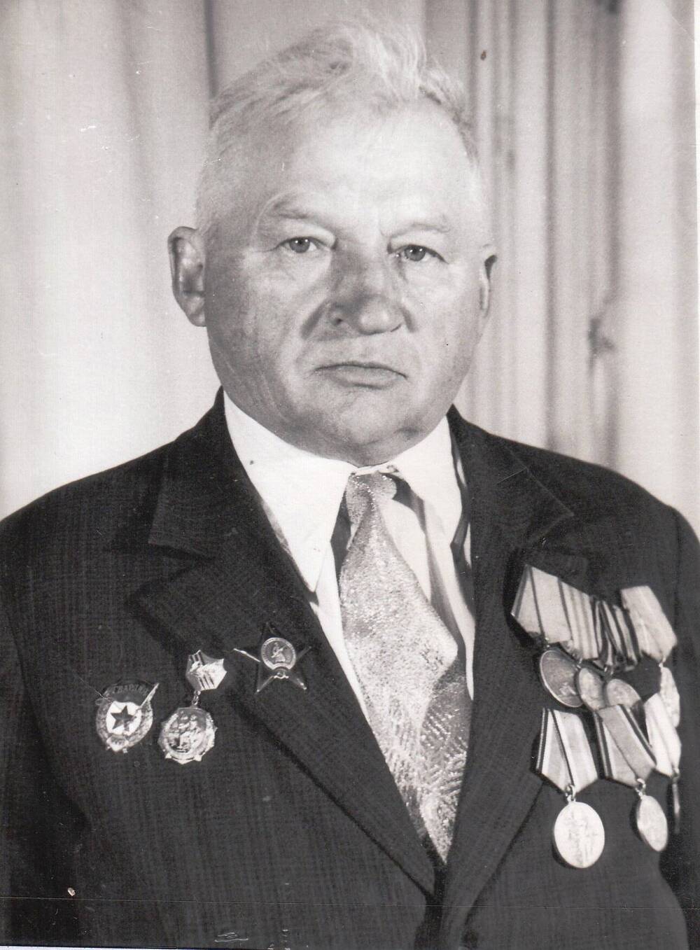 Фотография Карпенко Григория Ивановича, ветерана Великой Отечественной войны.