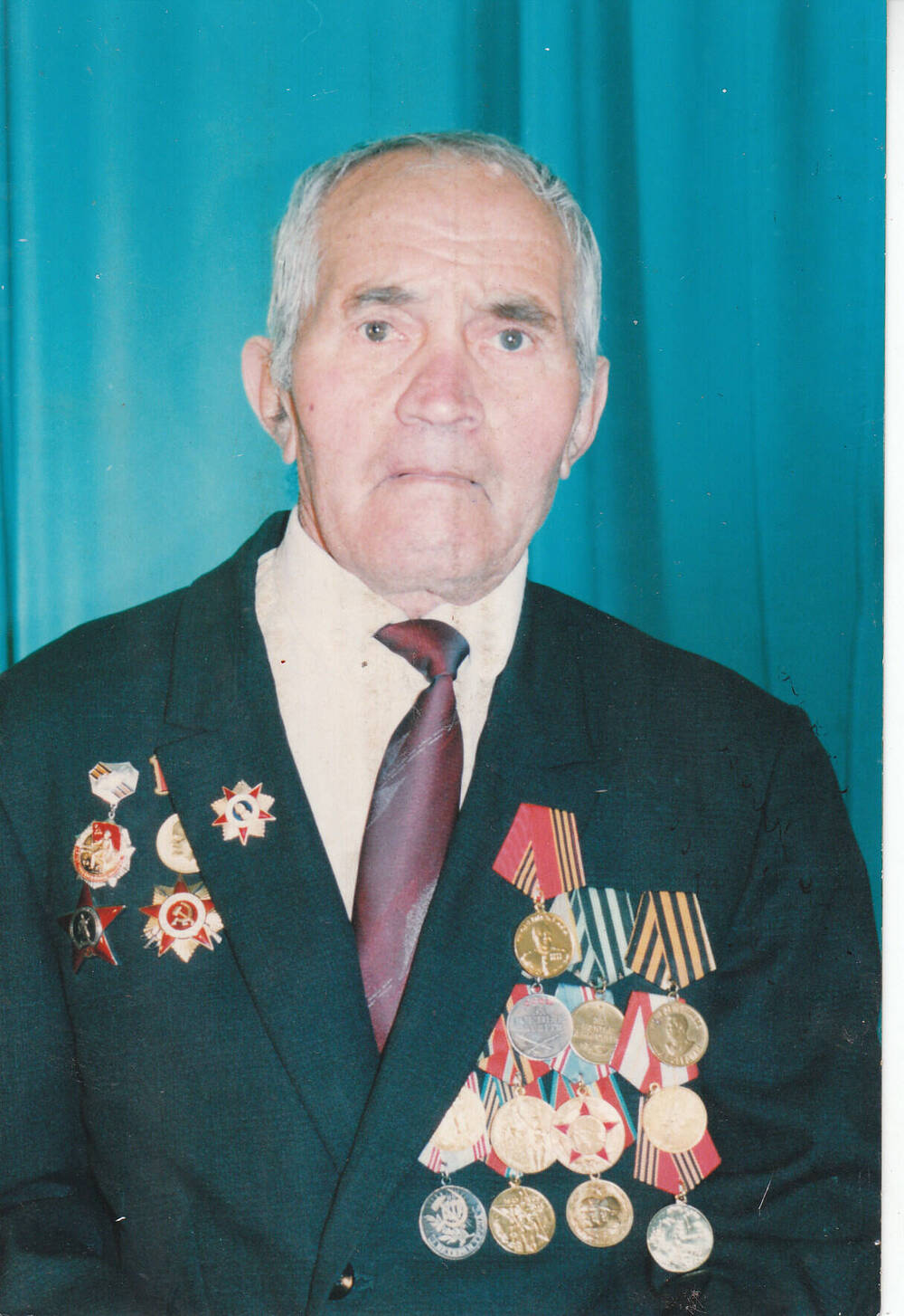 Фотография Нинева Кузьмы Алексеевича, ветерана Великой Отечественной войны.
