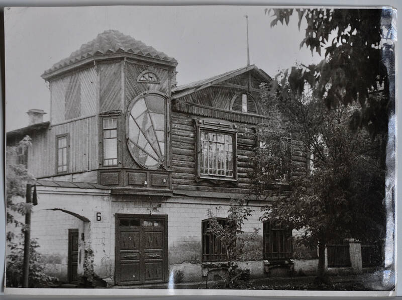 Фото. г. Шадринск, ул. Ногвинская (Луначарского),6. Дом в стиле модерн. Постройка 1915 г.
