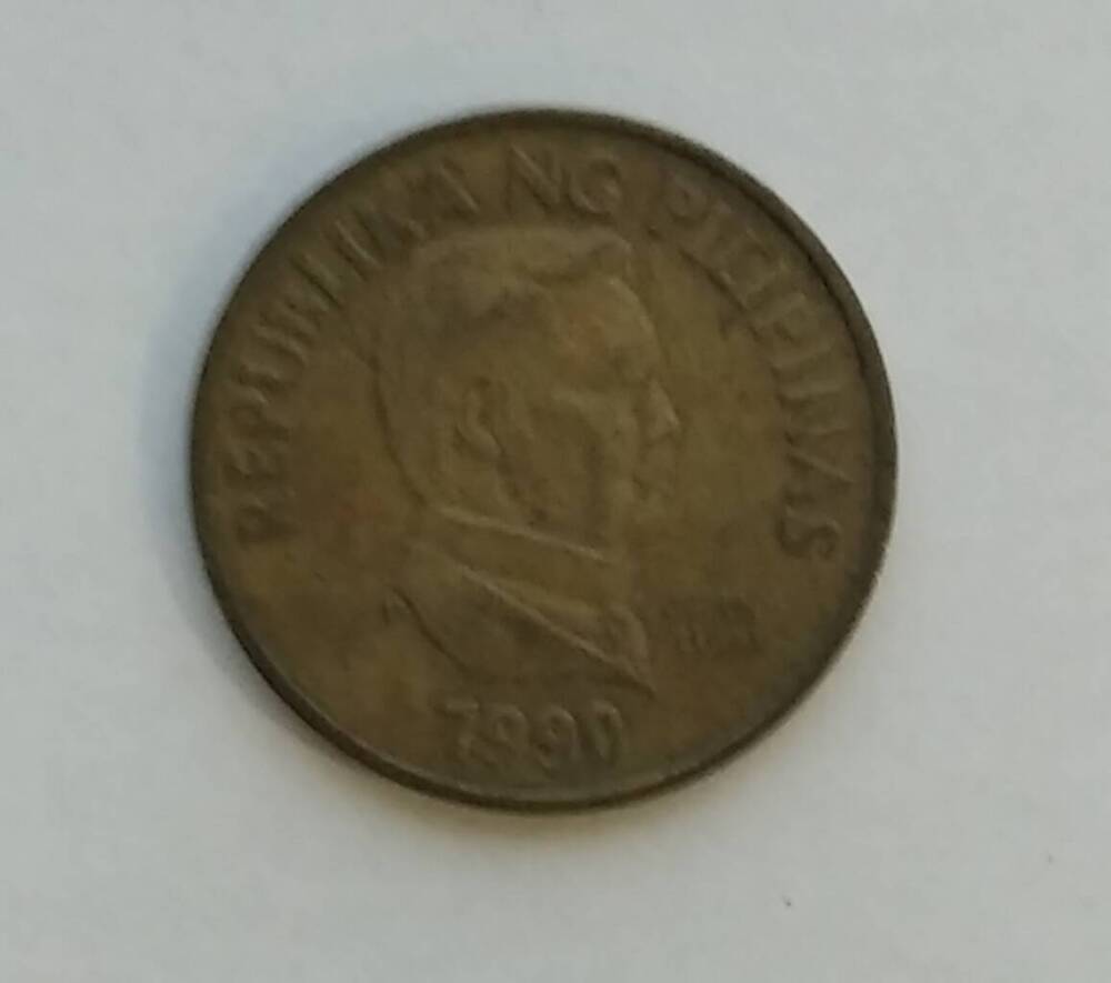 Монета. 25 сентаво.