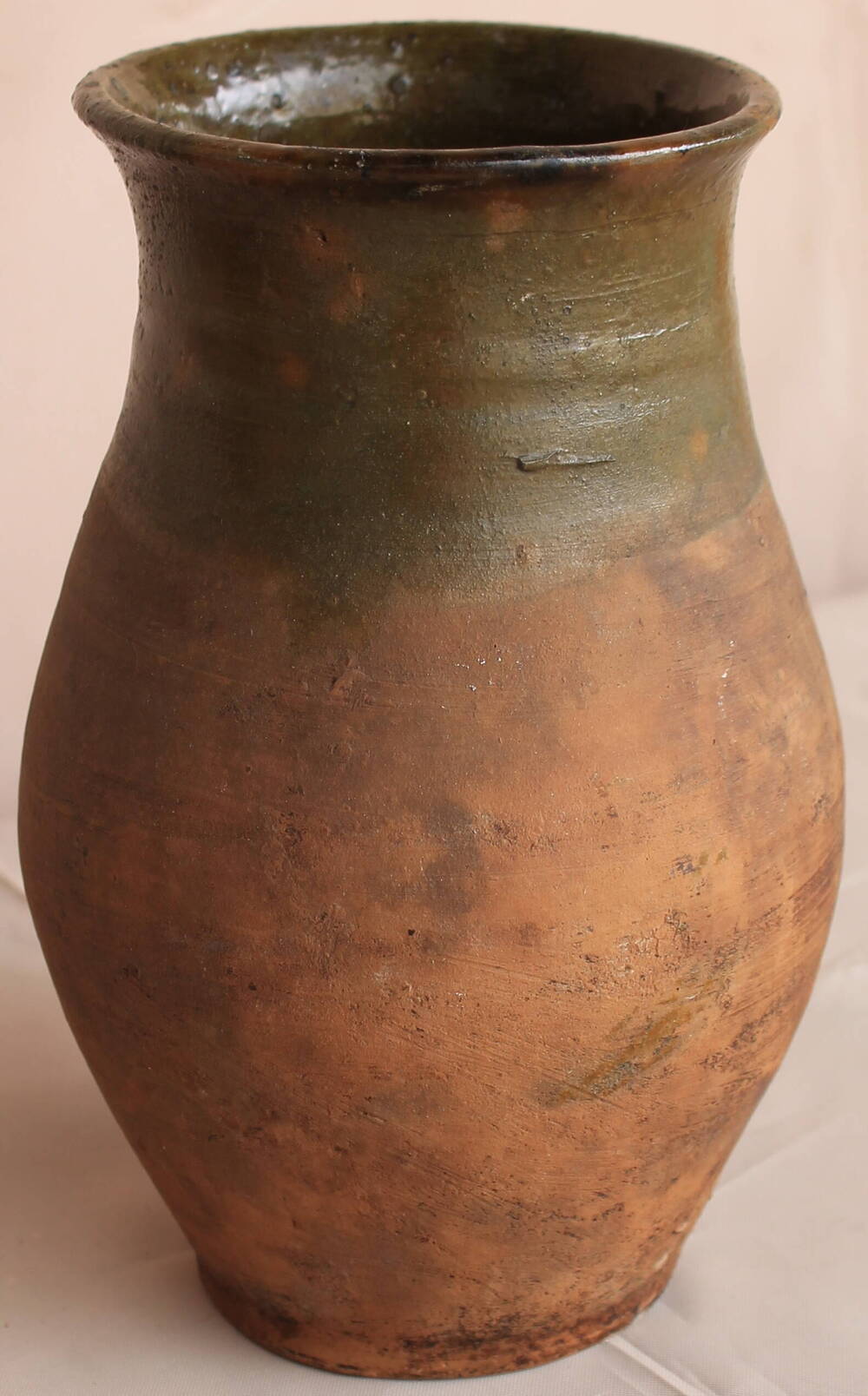 Корчажка
глиняный сосуд для молока, применялась большей частью в деревенском обиходе.