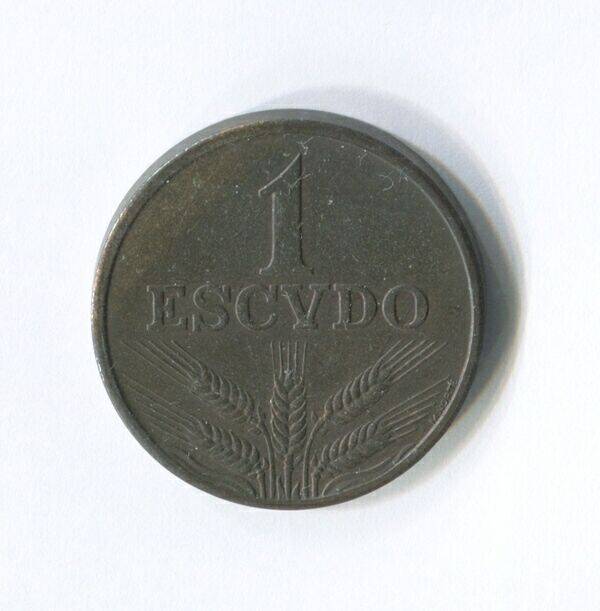 Монета 1 эскудо