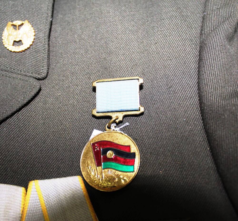 Медаль Воину-интернационалисту от благодарного афганского народа» №240 от 23 февраля 1989 года