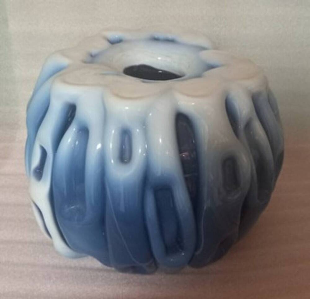 Декоративная ваза Голубая