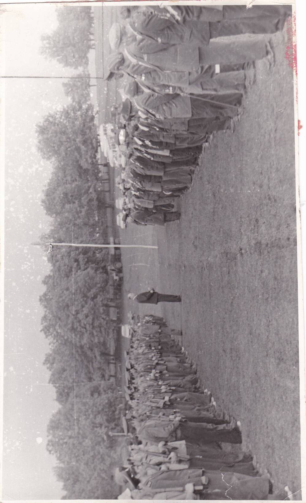 Фотография. Ветераны ВОВ в Табынской средней школе. Урок мужества.1985 г.