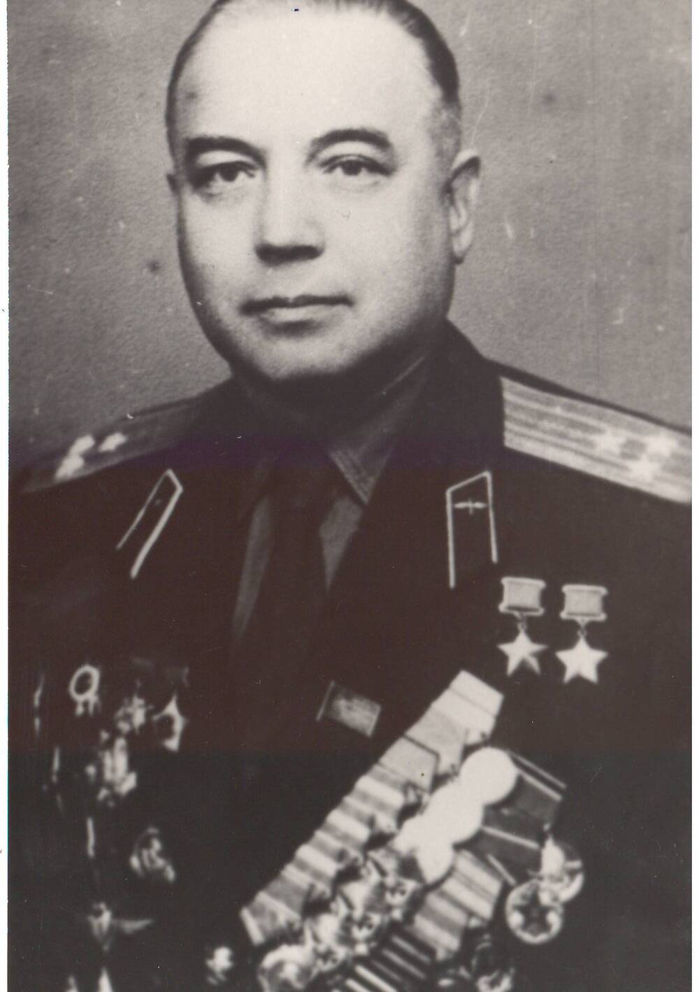 Фотопортрет. Муса Гареев, дважды Герой Советского Союза.