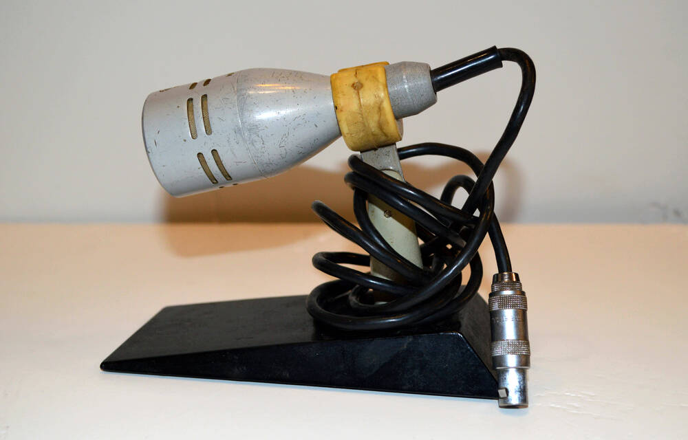 Микрофон динамический «МД-66А».