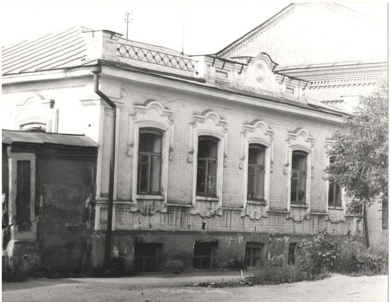 Фотография. Здание по ул.Свердлова,30-б в г. Камышлове.