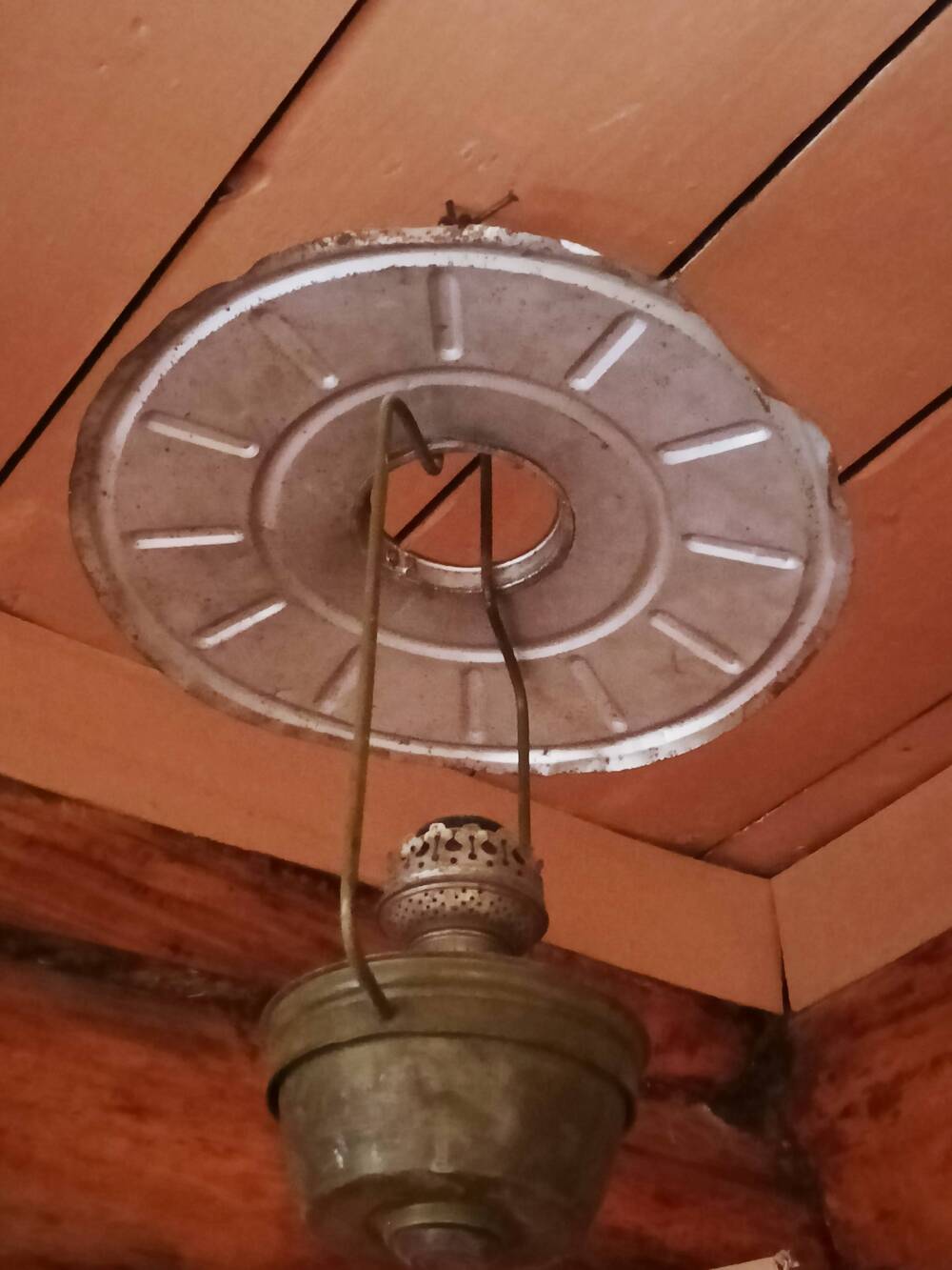 Лампа керосиновая висячая с лирой и зонтом