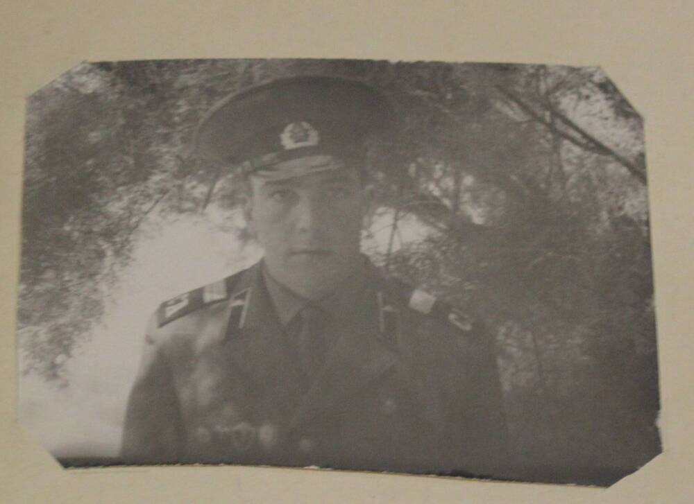 Фотография из альбома Выпускники АСШ в Советской Армии. Шакиров Расых Мирзазянович