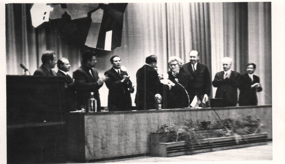 Фото. Приезд  чехословацкой делегации г. Пршерова в г. Михайловку, август 1970 г.