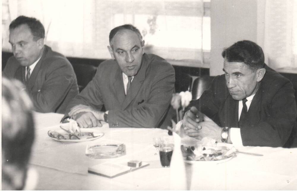 Фото. Чехословацкая делегация в г.Михайловке, 1967 г.