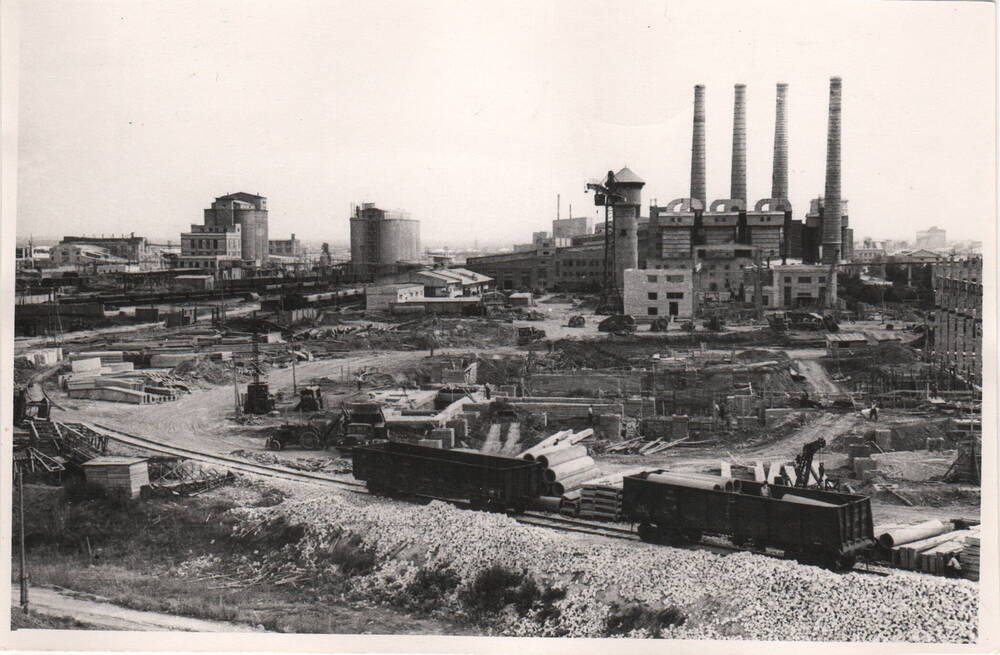 Фото. Панорама строительства цемзавода, 1960-70гг.