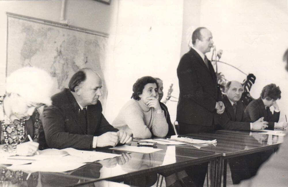 Фотография Встреча на Молкомбинате, организованная редакцией газеты Заветы Ильича, зима 1976 г.