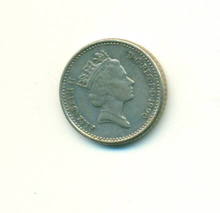 Монета. Великобритания.
 5 пенсов 1990 г.