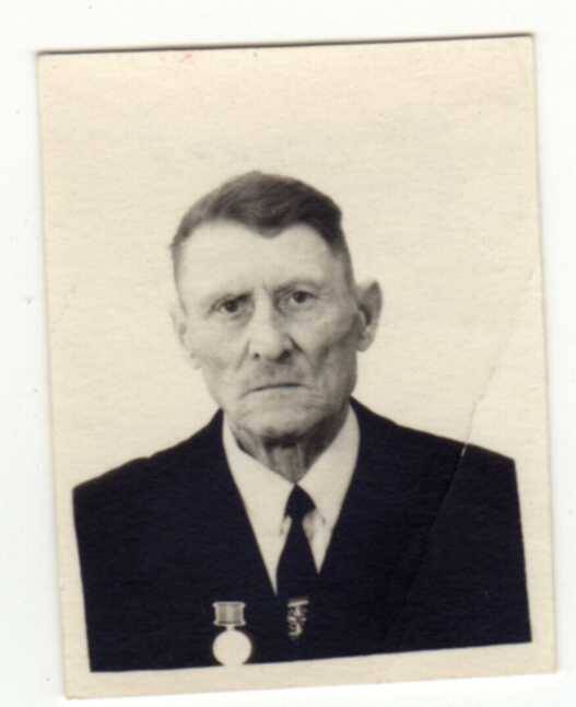 Фото. Долников Степан Петрович (1904-1986), член КПСС с 1929 г.
