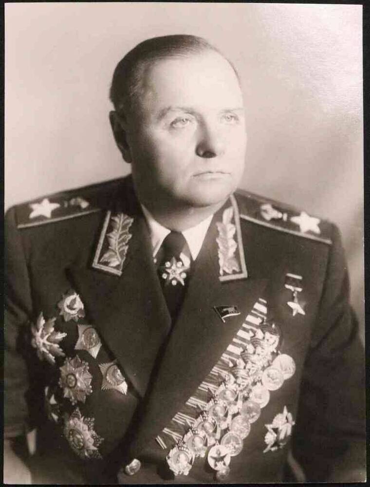 Ленин маршал