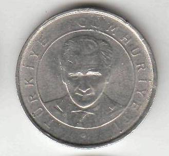 Монета 250 в.лир 2004 г. Турция.