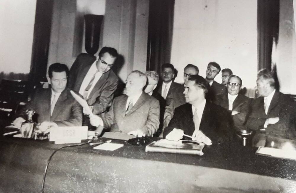 Фотография. г. Женева. 1960г. Делегация СССР на конференции по разоружению