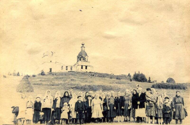 Фотография черно-белая. Церковь Спас Тужгорский