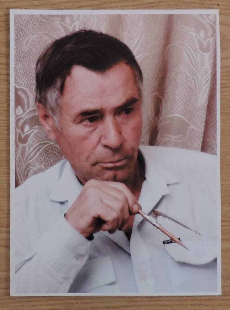Фотография. Захаров Н.А., депутат городского совета народных депутатов I и  II созывов (1995-2001)