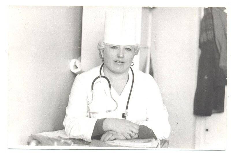 Фотография. Преснова Роза Мустафовна - старшая медсестра наркологического отделения Тетюшской районной больницы