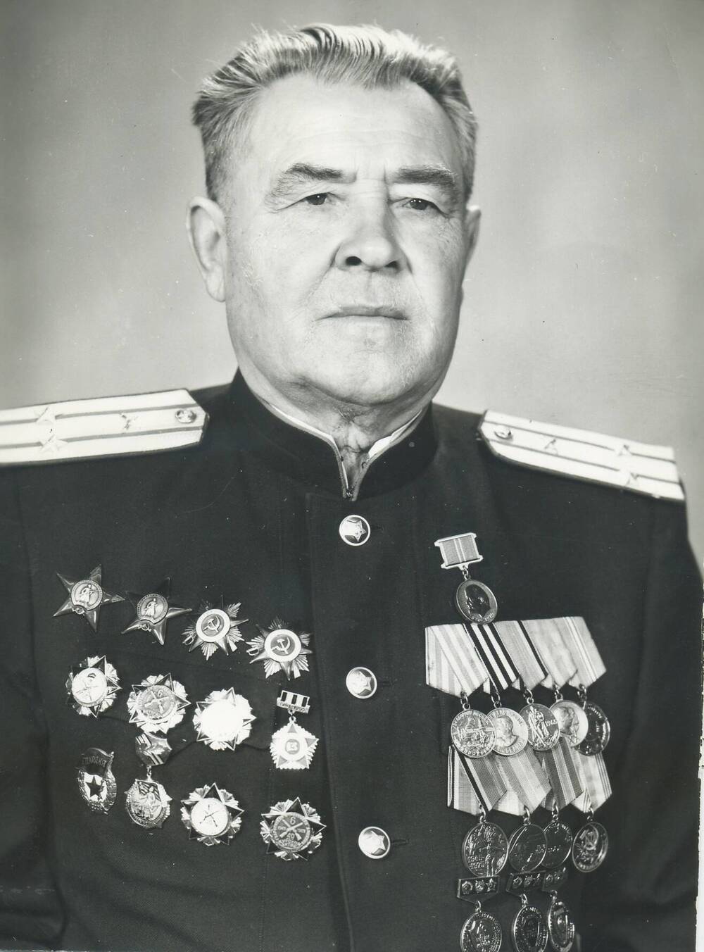 Фото: Пятковский Андрей Кириллович – участник Курской битвы в составе 6 гвардейской дивизии 17 гвардейского стрелкового корпуса.