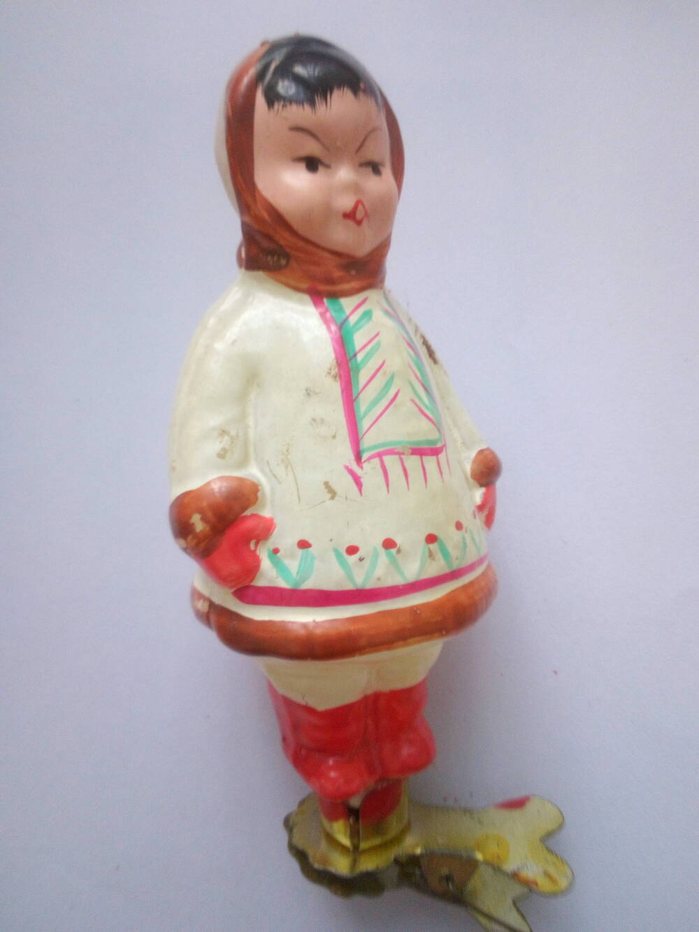 Ёлочная игрушка. Девочка - якутка. Из коллекции ёлочных игрушек. 1950-60 гг.