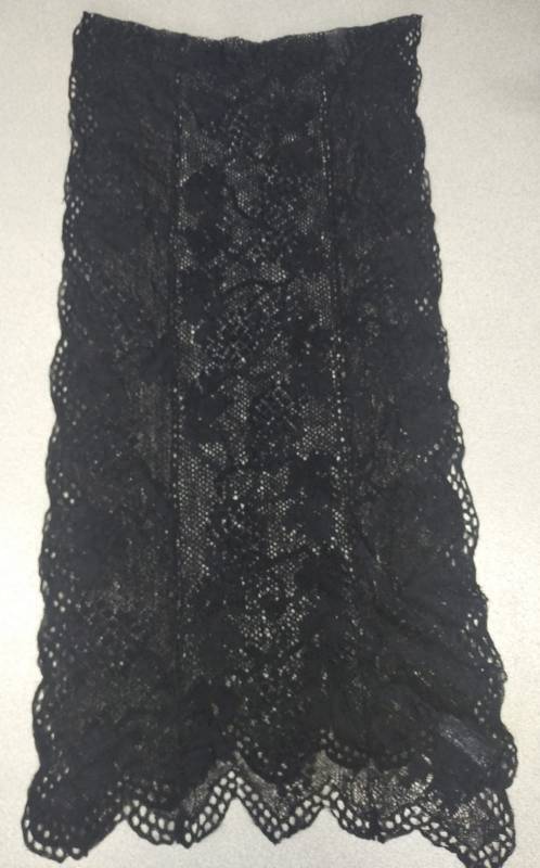 Шарф-палантин женский,черный, коклюшечное кружево.1950 год.