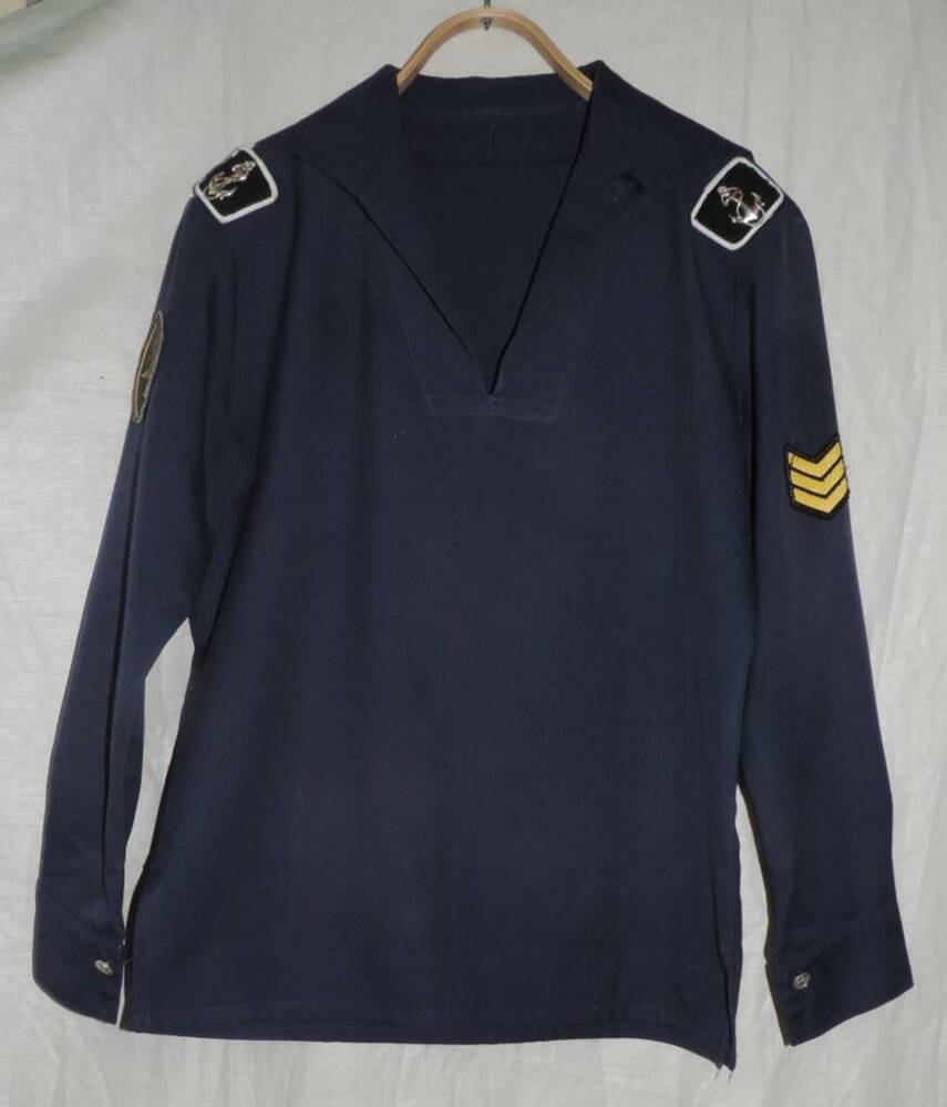 Фланелевка (голландка синяя) курсанта военно-морского училища.