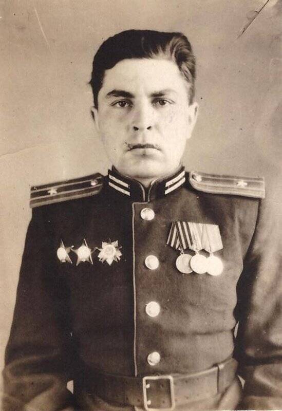 Фотография. Красильников Иван Иванович - участник Парада Победы в Москве 24 июня 1945 г., в чине майора