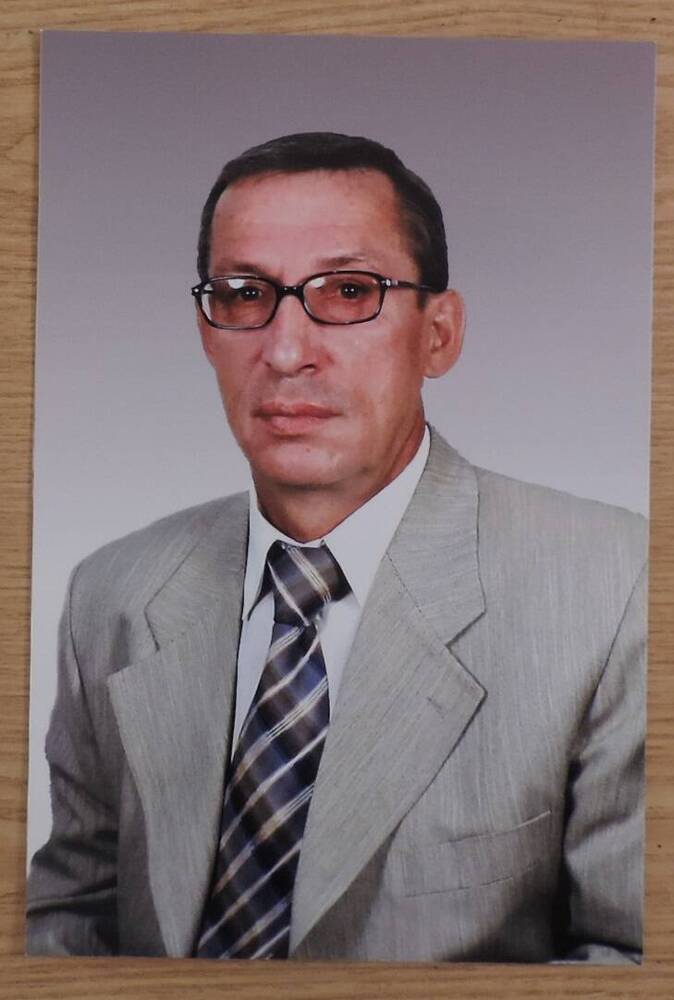 Фотография. Давыдов Олег Григорьевич, депутат городского Совета народных депутатов IV созыва (2005-2009).