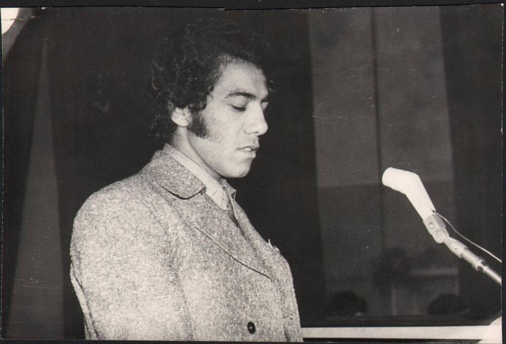 Фото.
Советско-иорданский вечер. Март, 1974. У микрофона студент Ахмед Сами Зигвда.