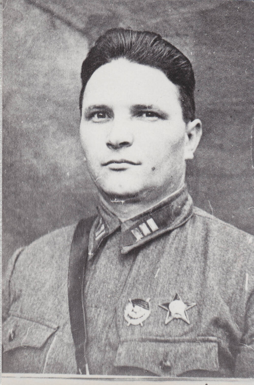 Фото  Борщева Семена Николаевича командира 5 ОБМП до 03.02.1942