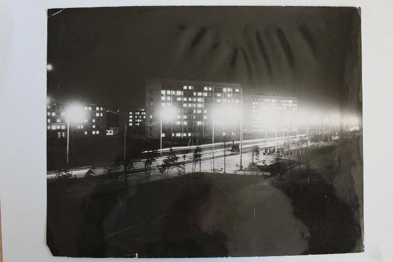 Город вечером, пр.Строителей.1975. Фотография