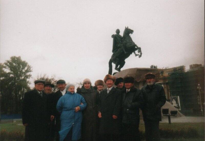 Фотография: Делегация Республики Алтай в г. Ленинграде 2001 год.