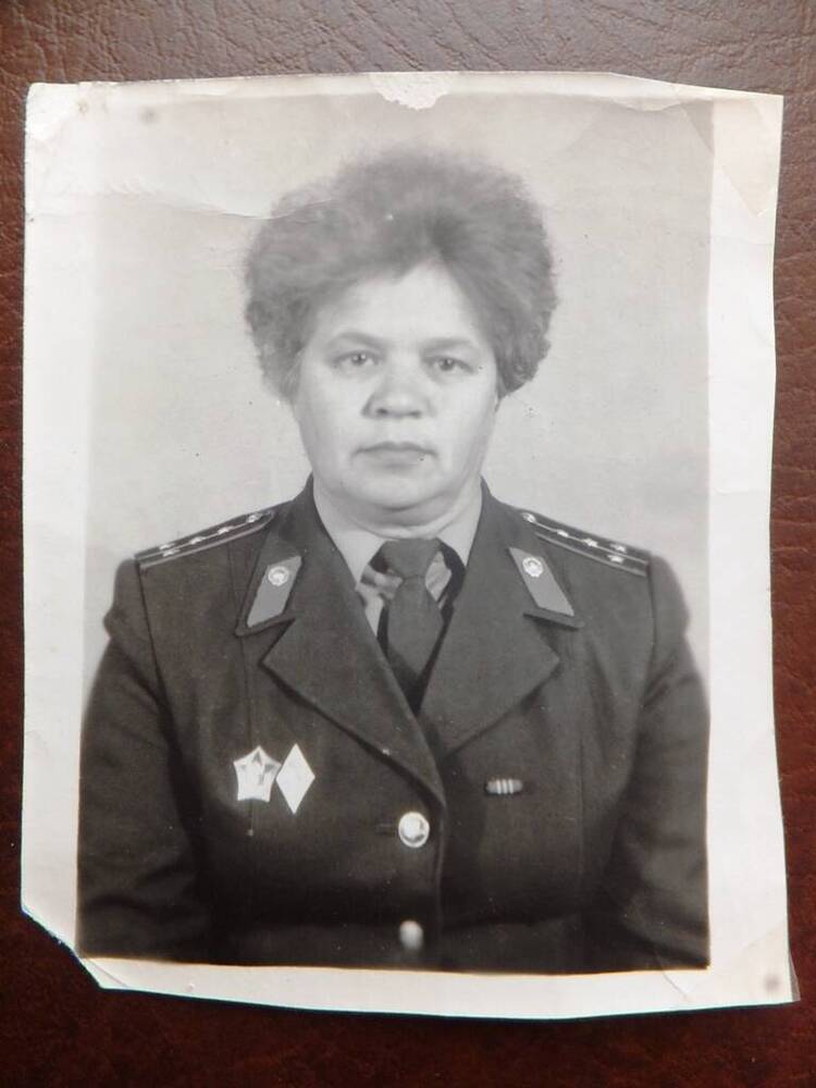 Фото. Рукавишникова Тамара Ивановна, инспектор по делам несовершеннолетних, 1977 год.