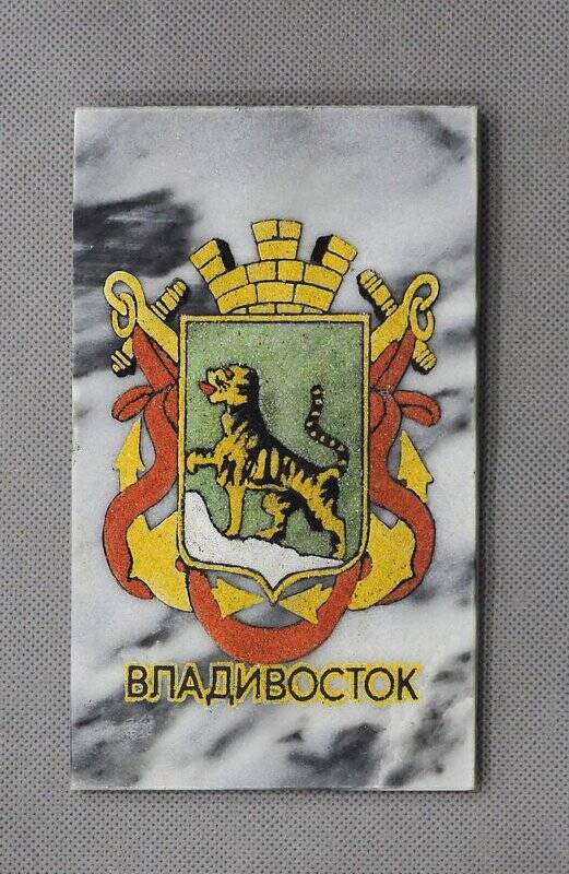 Сувенир. Картина на камне «Герб г.Владивостока»
