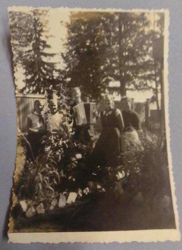 Фото. Работники 1 городского пионерского лагеря, 1959 год.
