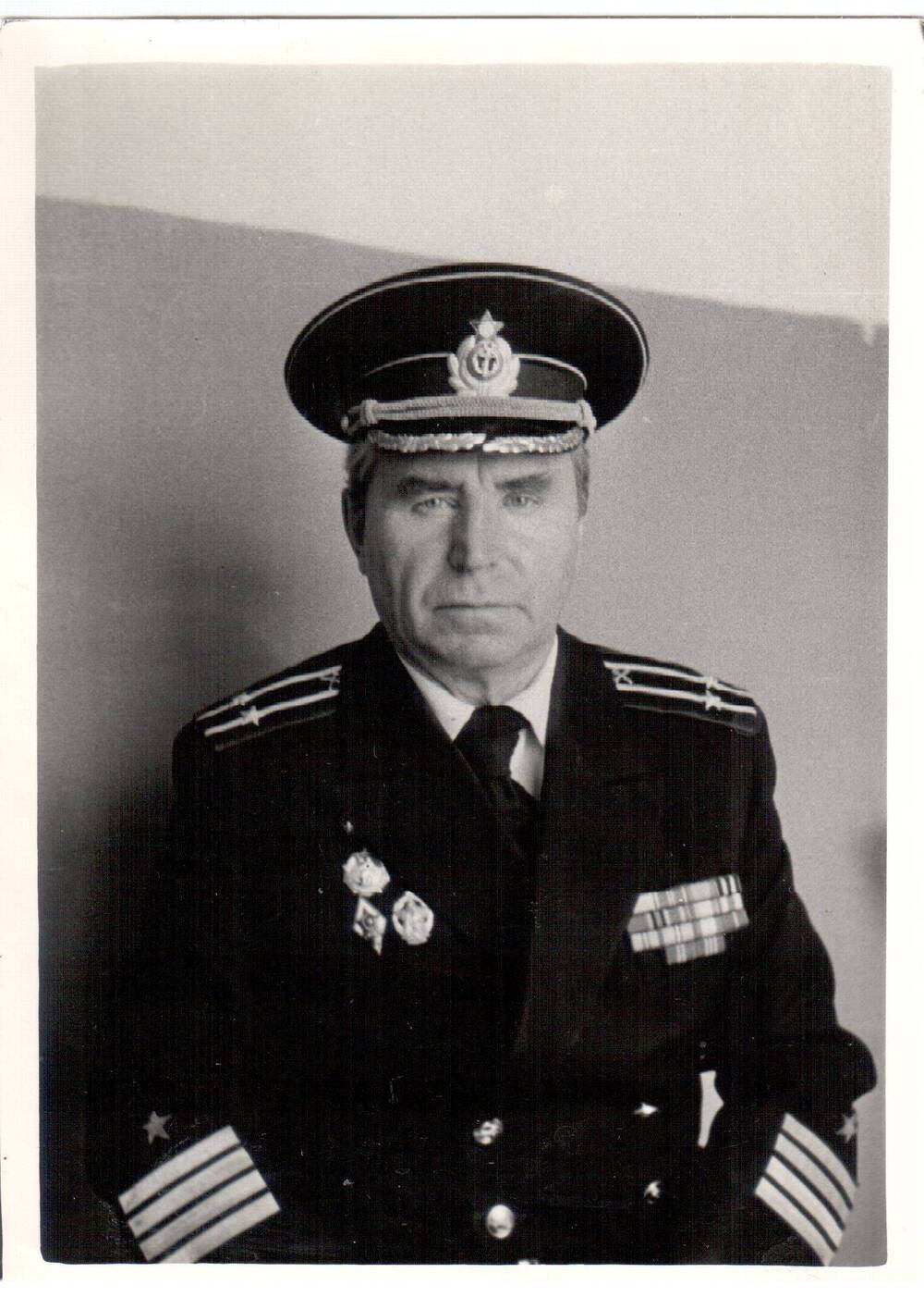 Фото. Капитан 2-го ранга Казарин Владимир Александрович.