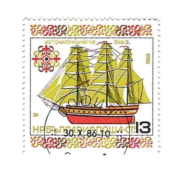 Альбом с почтовыми марками с изображением кораблей, флотоводцев.