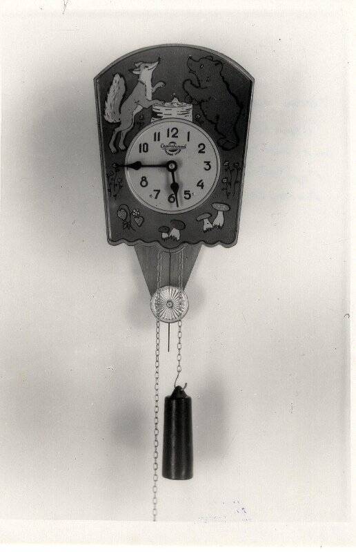 Фотография. Часы «ходики» «ЧХ», детский вариант. Сердобский часовой завод.