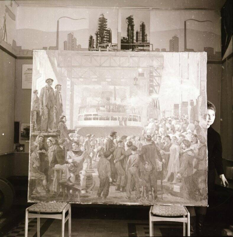 Фотография видовая. Фоторепродукция с картины Абросимова А.И. «Спуск первого парома». 1936 г.