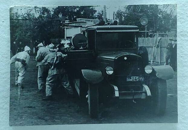 Фото: Сдача зачётов по ПСП. 1947 г.