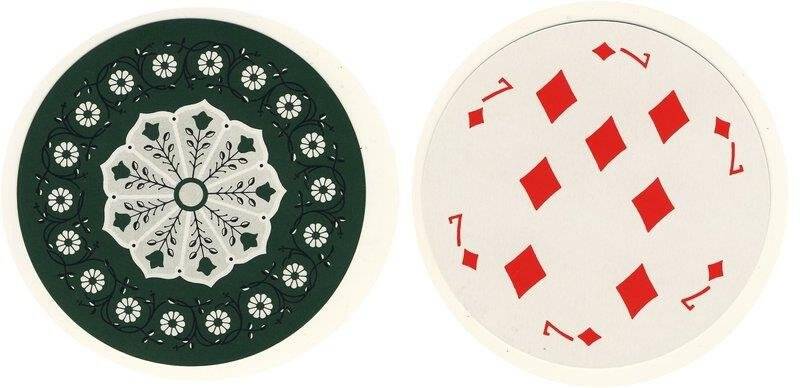 Семёрка бубен из колоды карт игральных круглых